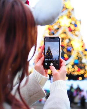 Haruka Yamazaki Instagram - TokyoDisneySea🐭🌊🚢♡
.
.
📷´-SHiN 
 #disneysea  #ディズニーシー 
 #ディズニーコーデ  #クリスマス
 #christmas