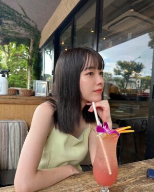 Haruna Muranaka Instagram - パーソナルジム通い始めてから、
ちょっと引き締まって来た気がする...🤍🌺
定期的に通えるように頑張ろーっと🐶

#gymcube #ノーマルカメラ