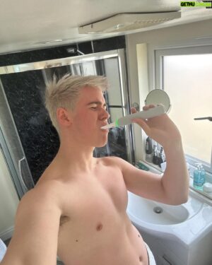 Harvey Mills Instagram - Brushed my teeth twice every single day in September