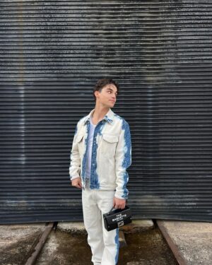 Harvey Petito Instagram - denim on denim 👀📸