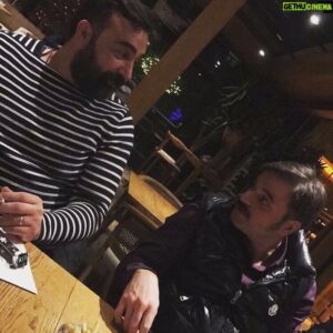 Hasan Küçükçetin Instagram - Evet evet mevzuular derin :) işler güçler sektörel eleştiri :))