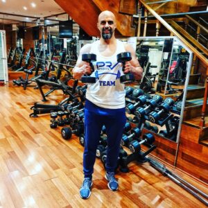 Hasan Yalnızoğlu Instagram - Şu rahatlığa bak :)))
#spor #sportlife #dance #dans