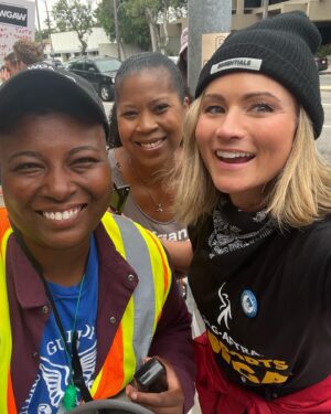 Haviland Stillwell Instagram - One movement, one line. 
More stepping. So many friendly faces. Solidarity, of course, and hanging In there together. Thx @wireimage and @gettyimages for sending folks out to document. Thx to everyone for showing up for yourselves, your career, and this business that we love. #sagsupportswga #wgastrike #unionstrong #wga #hollywood #pride #summer2023 #aea #equity #actorsequity