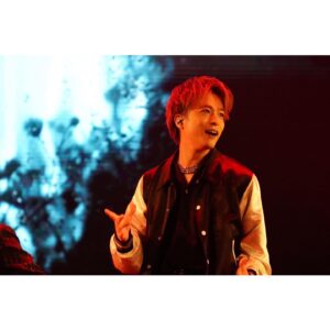 Hayate Wada Instagram - .
Da-iCE ARENA TOUR 2023 -SCENE-
無事完走！！
ラスト二日間も最高すぎる時間でした。
みんなの声をしっかり聞けて、みんなの表情をしっかり見れて、やっぱりライブが好きだし幸せすぎる空間だなと感じています。
この熱量はこの空間でしか味わえないな、、
本当にみんなに支えられています。
ありがとう。
メンバー、スタッフ、Da-iCEに関わって下さっている全ての方に感謝です。
まだまだこれから！！
メンバー！絶対ドーム行くぞ🔥
もっと最高な景色をこの5人で、応援してくれているみんなと一緒に必ず見ましょう！！
ひとまず、お疲れ様でした！！！