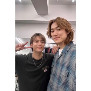 Hayate Wada Instagram - .
ハルキの古着チャンネル
お邪魔させてもらいました！
ハルくん誘ってくれてありがとう＾＾
最高な買い物してしまったなー！笑
めちゃめちゃ楽しかったからまたすぐにでも出たい🤣
まだ見てない方は是非チェックしてください！