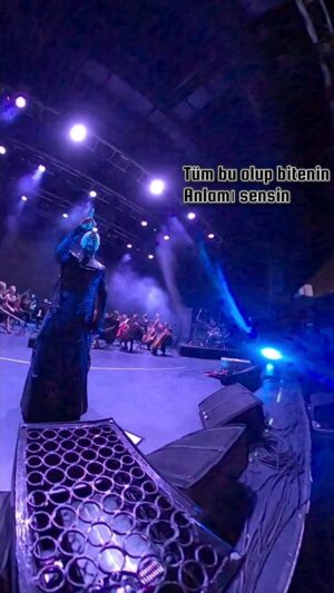 Hayko Cepkin Instagram - #sadecebirkonserdeğil 

#haykocepkin  @kocakirgulcin @eventsacrossturkey @ozgursevinc78
@mortal_x @poyrazclick @aitho @burakmalcok @berfinkarayaka @alperakcaytr @erenthesoundengineer @kayhankosar @ufuk.serbest #muratcemergül #özcangüngör #konser #consert #live #performance #anepicsymphony