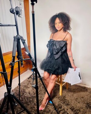 Hayley Marie Norman Instagram - Portrait of an actor in her self-tape studio (2023) 
 
I want to tell all my fellow actors that I love and admire you so much. It’s been an honor to walk on the lines together for the last 118 days. And I’m not just saying this because I’ll be hitting all of you up asking to read last minute auditions with me. One day longer, one day stronger. #unionstrong