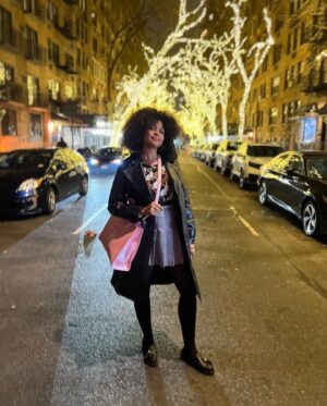 Hayley Marie Norman Instagram - New York nights 

📸: @beetsaladbar