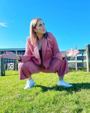 Hayley Sproull Instagram - What is it about wearing @karenwalker that makes me really… present the goods?! Love this set. #bakeoffgetup #kwforever