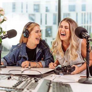 Hayley Sproull Instagram - If you’re not listening to our podcast Sex.Life, you’re missing out. Laughs, love, labia - it’s honestly a wild ride and you should go and find it #sexlife #turkeygibblets
📸- @michellehyslop