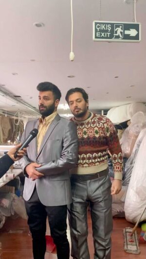 Hayrettin Instagram - Manifaturacılar 🙋🏿‍♂️🙋🏼‍♂️