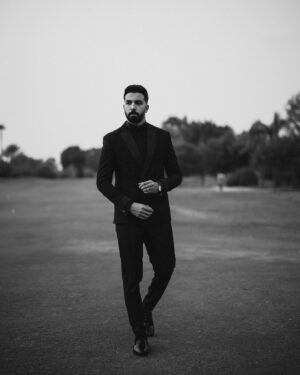 Hazem Ehab Instagram - All black.

_____________
@moamenawadofficial 
@alaashabanphotography
@occhiostudios