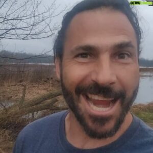 Hazen Audel Instagram - I hope you have your volume button onto full blast! 
Happy spring over here for everyone and everything in this hemisphere.

#springpeepers #herpinglife #herper #naturenerd #hazenaudel #loveisintheair #sexfest #sexyhairy #cuteanimals