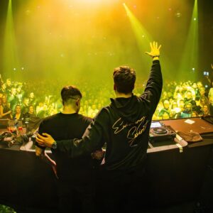 Headhunterz Instagram - 𝟭# 𝗧𝗛𝗔𝗡𝗞 𝗬𝗢𝗨 𝗚𝗨𝗬𝗦 𝗙𝗢𝗥 𝗩𝗢𝗧𝗜𝗡𝗚 ❤️
We are insanely proud and thankful for winning the number one spot together for the second time.
What an amazing way to wrap up 2023.

It was a magical process creating this song for such a memorable moment of the year that connected all of our community from across the globe. We wish you all an amazing and musical 2024. 

Mees & Willem