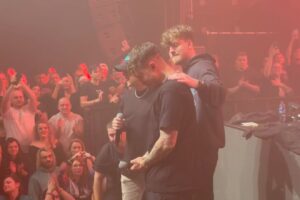 Headhunterz Instagram - When I made the decision to stop performing, I told myself it would be best to not organize a final show but to just ride it out and leave quietly. I felt like with all the memories, everything already came full circle when it comes to performing and I was almost afraid to leave another mark on the legacy. 

But man, am I happy that Joram convinced me otherwise. 

I now realise how valuable it was to get closure for myself, but also together with my dearest friends, colleagues and “fans” (I still hate that word)

While this may or may not have been the last time I ever set foot on stage in my life, it is the closing of a 17 year long chapter in which touring the world as a performing dj defined my lifestyle, with many ups and downs as many of you know. But as with almost all memories, the sweet ones are the ones that will last.

All the tears that were shed this night, were tears of pure happiness. I can’t begin to explain how it feels to get this kind of appreciation. To hear your loved ones telling you how they really feel about you. To witness the complete and utter silence while people were listening to my last words that night to thank them. 
To wake up in a hotel room the next morning and to have one last hotel breakfast, this time not alone, but together with my family.

I am home.

Once again, thanks to everyone who was there at one of the most meaningful moments of my life, all the other amazing artists who performed, the team who made this night possible, and my dear friends and family who were there to support me from start to finish. This was a moment in time I will never ever forget.