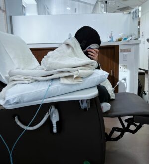 Heather Anne Campbell Instagram - Last Tuesday I finished chemo. Shit is wild, do not recommend lol.

I used Dignicap to freeze my hair and scalp for each session, which was a painful process but ultimately a success. 
Each time I went in, we hooked my head up to a machine that pumped below-freezing rubbing alcohol over my skull, to prevent the chemo drugs from permanently killing my follicles. It generated some of the most insane headaches I’ve ever had, and when we took off the cap, my hair was icicles.
We also packed my hands and feet with ice to prevent nerve damage, and then slid some ice packets over my eyebrows and eyelashes to mitigate the shedding there, too. 

Without the ability to listen to headphones nor see anything, it was an hours-long meditative process, where I would imagine myself a Viking on the North Sea, or replay the ending of Titanic in my head. 

Either way, I’m done now. I went into this without any measurable cancer on my PET CT scans, nor any spread in my surgical margins. But being that it was a recurrence, my team wanted to be more aggressive to make sure we never had to do this again. 

Gonna do some radiation now, for the next few months. Let’s fuckin go, I have too much shit to do. All the love to my incredible medical team at Cedars, my stronghold of a wife @marychristinalaws, my local vigilantes @lacherlacherlacher and @hendisaok, and every one of you who gave me a virtual, physical, or emotional thumbs up as I did this. I’m incredibly grateful to be so lucky, whilest also laughing at being unlucky enough to have to do this at all. But you all made it easier. ❤️