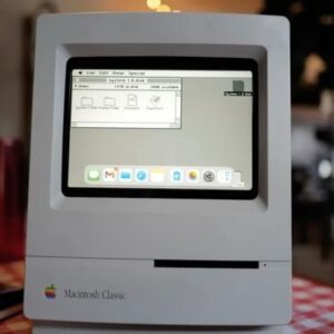 Heather Anne Campbell Instagram - you can fit an iPad Mini inside a Macintosh case. the screen is essentially the same size with a small mount. you can use the original keyboard with a USB adapter. behold the modern Macintosh #retrocomputer #macintosh #mechanicalkeyboard #apple #ipad