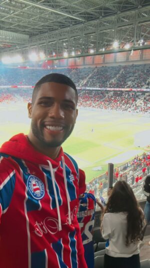 Hebert Conceicao Sousa Instagram - 3x1 fora o baile!
Eu te amo @ecbahia! 💙❤️