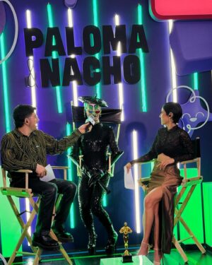 Héctor Trejo Instagram - Un año más #CelebrandoConCinepolis y conduciendo para @cinepolismx en conjunto con @tiktoklatam el live de Paloma y Nacho que cumple su primer aniversario.

Que bonita tradición se ha vuelto ver los #Oscars a lado de gente tan querida y sobre todo verlos en una mega pantalla de cine. Se nos fueron los 96tos premios de la Academia.

Nos vemos el próximo año.