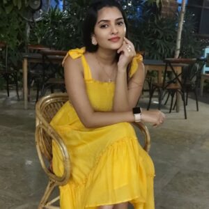 Heena Rai Instagram - Birthday look💛

Elegance is good taste

#yellowribbon #birthdaylook❤️ #hotandflashy #cuteinyellow💛 #outingwithfriends #spendlifehappy #lovelytime