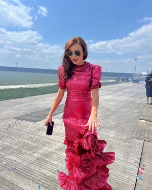 Helen George Instagram - An absolute honour to be a small part of D-day 80 today. Paying tribute to all those who fought for our freedom.

@hollyscottlidgett 
@cassiemakeup