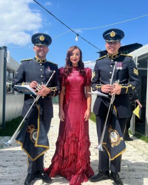 Helen George Instagram - An absolute honour to be a small part of D-day 80 today. Paying tribute to all those who fought for our freedom.

@hollyscottlidgett 
@cassiemakeup