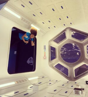 Hélène Mannarino Instagram - Tout va bien. Demain je serai à l’endroit pour @lesmatinslci #missionretourthomaspesquet #editionspeciale @lciofficiel 

@marine_truchot ❤️

@citeespace #toulouse