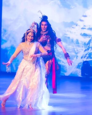 Hema Malini Instagram - A few images of my 'close to heart' dance ballet - GANGA.  A subject that traces the holy rivers journey from the Vedic times till today.  Happy Ganga Dussehra....

#happygangadussehra #danceballet #ganga
