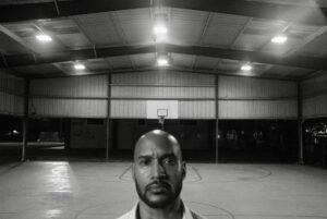 Henry Simmons Instagram - Behind the scenes photos from tonight's new episode of 
Cherish The Day. 
📷 by tonight's director, @sheldoncandis

REPOST....... 
@sheldoncandis

CHERISH THE DAY: 
Behind the process w/ my still camera (& DP Michael Dallatore.)

My last directed episode four airs tonight 9/8c on @owntv
starring @joybeezy  @realhenrysimmons  @officialrichardroundtree  @terrijvaughn & @jason_mimms
@cherishthedayown @arraynow

#CherishTheDay #OWN #drama 
#love #life #relationships