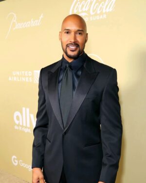 Henry Simmons Instagram - Honored to celebrate Black excellence at the #EBONYpower100 this past weekend! Wonderful to see many old friends, and to make new ones. 
Thank you @ebonymagazine and @abjcoleman 

Hair: My razor
Makeup: Ain't got none
Wardrobe: What I pulled out the back of my closet
Stylist: Did the best I could 

#ebonypower100 
#ebonymagazine