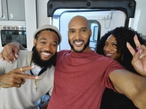 Henry Simmons Instagram - Thank you to all the crew of "Cherish The Day" for making my experience exceptional. Not only are you all extremely talented artists, you are also remarkable human beings. It was a joy working with you these past few months... May God bless you all!

I couldn't get pictures of everyone, but here are a few of the many magnificent people. 

📷 @dp_miked and @digdug5.0 

@cherishthedayown
@arraynow