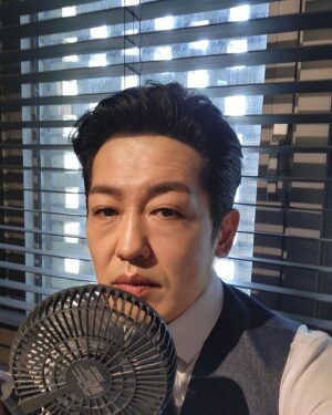 Heo Sung-tae Instagram - Sooooo Hotttttttt 🖤💣