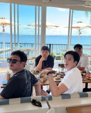 Heo Sung-tae Instagram - Tonight ♡ #부산촌놈 #Sydney #부산촌놈in시드니 #이시언 #안보현 #곽튜브 #보고싶다