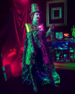 HercuSleaze Instagram - Cabinet of curiosities ❇️ I absolutely loved working with @bgphotographie.ca on this project!! And thanks to Martin & Laurence who let us use their home as our set!!

🧵costume by me

#dragartist #dragking #dragkings #dragthing #malecontour #maleillusionist #dragkingmakeup #femmeking
 #montrealdrag #canadiandrag #instadrag #dragphotography #genderbender #performanceart  #queerart  #dragkingsofinstagram #dragkingvisibility