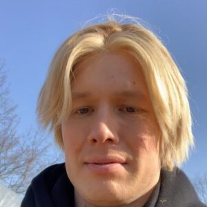 Herman Flesvig Instagram - Når det ikke blir noe RT