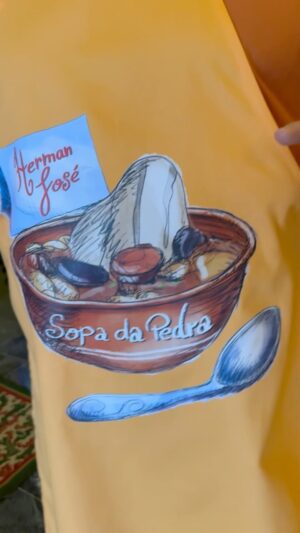Herman José Instagram - “Aventais há muitos, ó palerma!” #sopadapedra