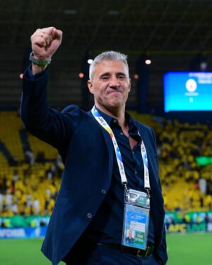 Hernán Crespo Instagram - A semifinales!
Estoy muy contento con este logro para @alainfcae 
Felicito a los jugadores por el coraje con el que jugaron!
Ahora, a seguir trabajando!

To the semifinals!
I am very happy with this achievement for @alainfcae 
I congratulate the players for the courage with which they played!
Let’s keep working!