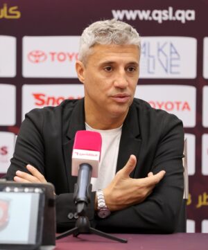 Hernán Crespo Instagram - Conferencia de prensa.
Mañana Jueves semifinal de la copa de Qatar, @duhailsc vs @alwakrah_sc 

Press conference.
Tomorrow Thursday, Qatar Cup semifinal, @duhailsc vs @alwakrah_sc