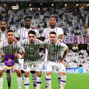 Hernán Crespo Instagram - Clasificados para los cuartos de Final de la Asian Champions League! Estoy muy orgulloso de todos los jugadores de @alainfcae 

Qualified for the quarter-finals of the Asian Champions League! I’m very proud of all @alainfcae players.