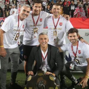 Hernán Crespo Instagram - Campeones de la Liga de Qatar! @qsl
Quiero felicitar a todo el grupo de jugadores, a los que jugaron mas y a los que no jugaron tanto, porque todos han colaborado mucho para mantener el nivel que hemos tenido durante todo el año. 
Ha sido un año con muchas dificultades, por eso valoro mucho la actitud que hemos tenido todos para afrontar toda situación que se nos ha presentado. 
El fútbol no es constante y permanente, pero sí lo es la actitud y el trabajo que uno decide hacer. 
Quiero agradecer a todos los jugadores, a mi cuerpo técnico y a todas las personas que día a día trabajan en el club y cuidan cada detalle, ayudando a lograr un ambiente de trabajo profesional.

Champions Of the Qatar stars league!  @qsl 
I want to congratulate the whole group of players, those who played more and those who did not play as much, because they have all collaborated a lot to maintain the level we have had throughout the year.
It has been a year with many difficulties, that is why I value very much the attitude we have all had to face every situation that has been presented to us.
Soccer is not constant and permanent, but the attitude and the work that one decides to do is.
I would like to thank all the players, my coaching staff 
and to all the people who work day by day in the club and take care of every detail, helping to achieve a professional work environment.