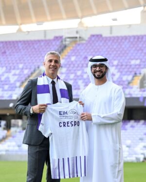 Hernán Crespo Instagram - Estoy muy entusiasmado de comenzar esta nueva etapa con @alainfcae 
Es un honor ser parte de este gran Club, donde compartimos valores como el trabajo, el profesionalismo y la ambición por lograr todos nuestros objetivos. 

Quiero agradecer a toda la dirigencia por confiar en nosotros y a todos los Ainawi fans que nos van a estar acompañando.

I am very happy to start this new stage with @alainfcae 
It is an honor to be part of this great Club, where we share values such as work, professionalism and ambition to achieve all our goals.

I want to thank all the management for trusting us and all the Ainawi fans who will be supporting  us.