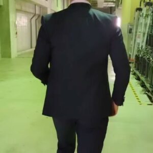 Hideo Ishiguro Instagram - 久しぶりのタキシード