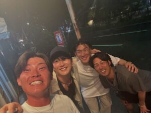 Hideo Ishiguro Instagram - 楽しい仲間と🍖
梶とタピとてっちゃんと🍻

@kjtn8228 
@ta_pi_39 
@tetsu0501yg 
#時差投稿 
#読売巨人軍