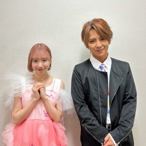 Hikari Codama Instagram - .
.
.
収録後のお忙しい中、審査員や出演者の方々とお写真撮らせていただきました…！📸
ありがとうございました！！

またお会いできますように🫶

#TEPPEN
#ピアノ
#小玉ひかり 
#松岡充 さん
#望海風斗 さん
#ハラミちゃん さん
#野澤しおり さん
#よみぃ さん
#遠坂めぐ さん
#ヒビキpiano さん