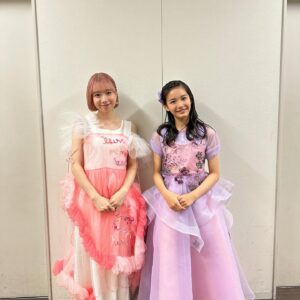 Hikari Codama Instagram - .
.
.
収録後のお忙しい中、審査員や出演者の方々とお写真撮らせていただきました…！📸
ありがとうございました！！

またお会いできますように🫶

#TEPPEN
#ピアノ
#小玉ひかり 
#松岡充 さん
#望海風斗 さん
#ハラミちゃん さん
#野澤しおり さん
#よみぃ さん
#遠坂めぐ さん
#ヒビキpiano さん