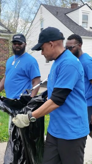 Hill Harper Instagram - I’m fired up and ready to go! I had an amazing time at the Eastside Colts Community Cleanup. We’re also celebrating 100 days until the primary vote on August 6th. It’s inspiring to see our community come together like this. Let’s keep the momentum going! #HillHarperForSenate