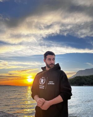 Hilmi Cem İntepe Instagram - #akyaka