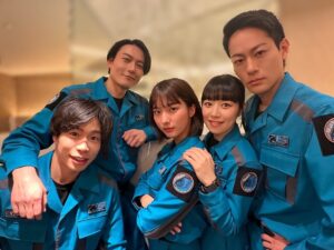 Himena Tsukimiya Instagram - 一度、本当に、一区切り。
私の心にはいつもSKaRDの仲間、ブレーザー、アーくん、
そして
あなたたちみんながいる。

私の心のそばに居続けてくれてありがとう😊
明日、楽しみだね！！！！
いっぱいいっぱいチャージするよ！

#ウルトラマンザライブ