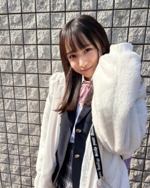 Hinata Sato Instagram - ・
・
ハッピーなお知らせが入ってきました🧸

ドラマ『100万回言えばよかった』
Netflix で昨日5/12から 全世界配信start🎉

山﨑莉果 役をやらせて頂きました。
この作品に参加させて頂いて
本当に嬉しかったし、
たくさんの刺激を頂きました🐰

大好きな作品なので
たくさんの方に観て頂きたい!!

#100万回言えばよかった #TBS #Netflix
#100よか
#佐藤健 さん
#井上真央 さん
#松山ケンイチ さん
#山﨑莉果 役 #佐藤ひなた

#Whydidn'tItellyouamilliontimes?
#要是說了100萬次就好了
＃要是说了100万次就好了
＃如果能說100萬次就好了
#백만번 말할 걸 그랬어