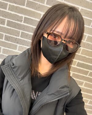 Hinata Sato Instagram - ・
・
新しいサングラスをお迎えしたの🤓
(インスタでは初めまして🫣)

室内でも使えるのを探してたんだー

ままがめちゃくちゃ似合う！って何回も言ってくれて
テンションめちゃくちゃあがってた😸💗

#サングラス #べっ甲 
#佐藤ひなた #ひな #06 #ひなdays